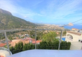 Xalet independent amb terreny en venda a la España, Calp, ref.: TR148719 foto