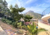 Xalet independent amb terreny en venda a la España, Calp, ref.: TR148719 foto