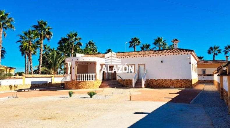 Alicante - Catral - 1646m2