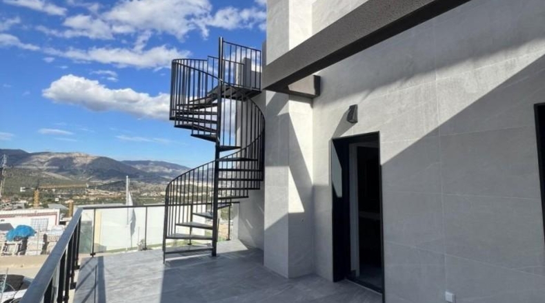 Alicante - Polop - 271m2