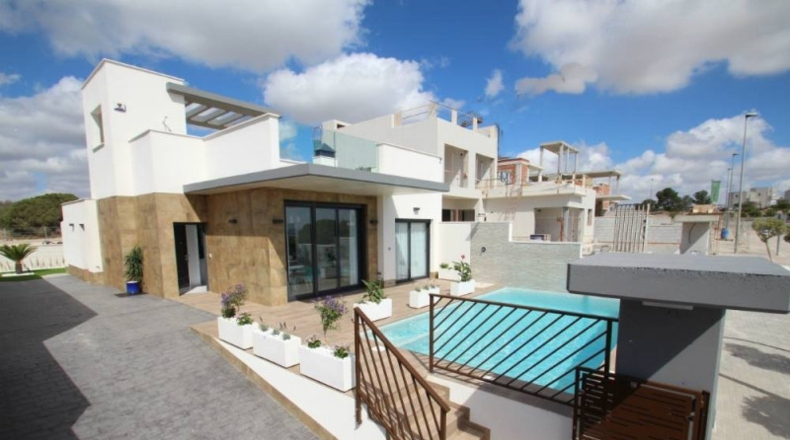 Alicante - San Miguel de Salinas - 300m2