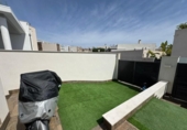 Chalet independiente con terreno en venta en la España, Orihuela, ref: TR262711 foto