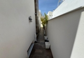 Chalet independiente con terreno en venta en la España, Orihuela, ref: TR262711 foto