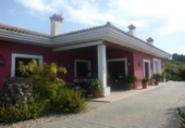 Chalet independiente con terreno en venta en la España, Ontinyent, ref: TR134302 foto
