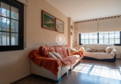 Chalet independiente con terreno en venta en la España, Sant Pere de Ribes, ref: TR224178 foto