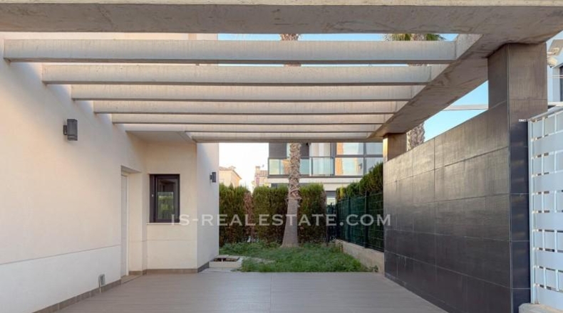Alicante - Dehesa de Campoamor - 500m2
