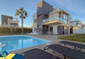 Chalet independiente con terreno en venta en la España, Orihuela, ref: TR362152 foto