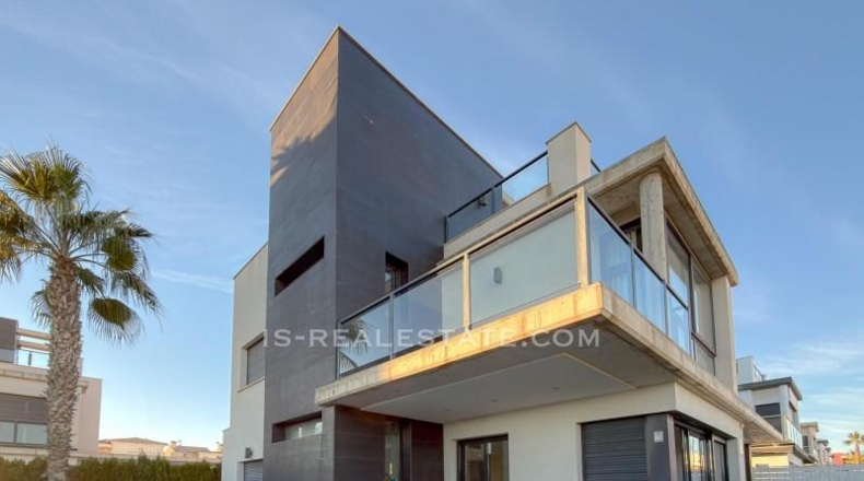 Alicante - Dehesa de Campoamor - 500m2