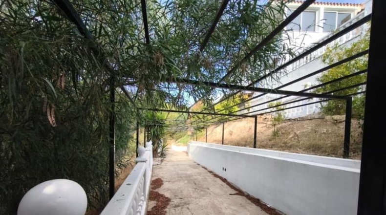 Alicante - Ла-Нусия - 1430m2
