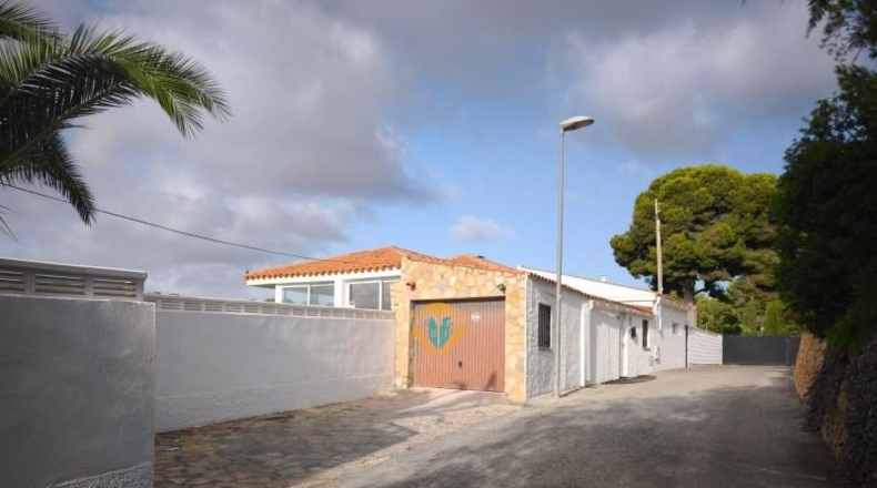 Alicante - La Nucía - 1436m2
