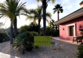 Chalet independiente con terreno en venta en la España, Ontinyent, ref: TR191999 foto