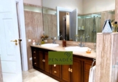 Chalet independiente con terreno en venta en la España, Ontinyent, ref: TR191999 foto