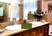 Chalet independiente con terreno en venta en la España, Ontinyent, ref: TR191999 foto