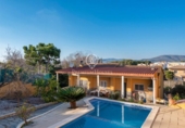 Chalet independiente con terreno en venta en la España, Sant Pere de Ribes, ref: TR137744 foto