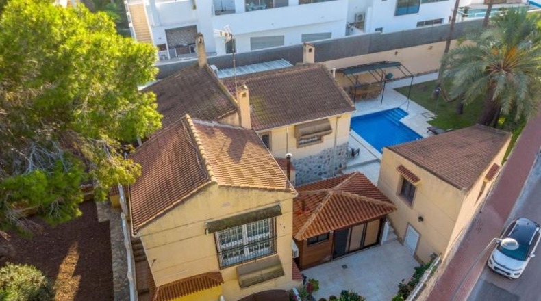 Alicante - Torrevieja - 827m2