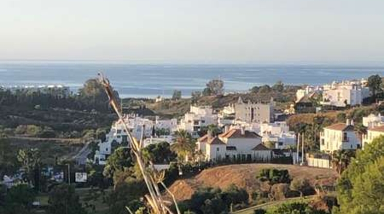 Málaga - Estepona - 1049m2