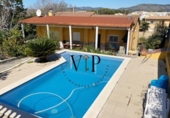 Chalet independiente con terreno en venta en la España, Sant Pere de Ribes, ref: TR146307 foto