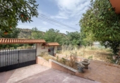 Chalet independiente con terreno en venta en la España, Granada, ref: TR243047 foto