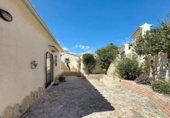 Xalet independent amb terreny en venda a la España, el Poble Nou de Benitatxell, ref.: TR231811 foto