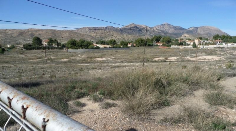 Alicante - San Vicente del Raspeig - 15000m2