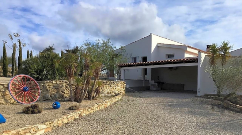 Castellón - Cálig - 16191m2