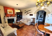 Chalet independiente con terreno en venta en la España, Valjunquera, ref: TR144884 foto