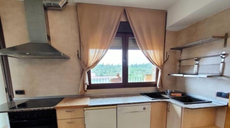 Teruel - Valjunquera - 695m2