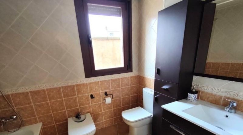 Teruel - Valjunquera - 695m2