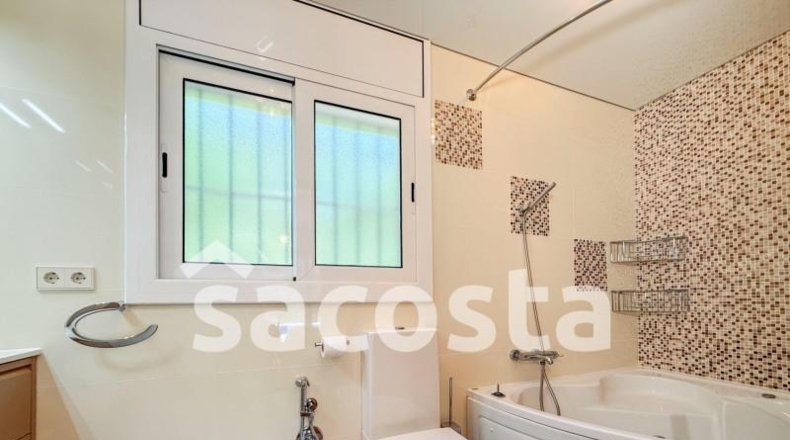 Gerona - Lloret de Mar - 826m2