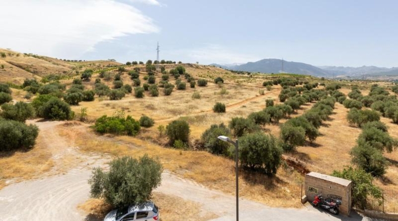Granada - Huétor Vega - 437m2
