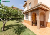 Chalet independiente con terreno en venta en la España, Huétor Vega, ref: TR263581 foto