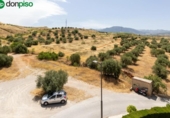 Chalet independiente con terreno en venta en la España, Huétor Vega, ref: TR263581 foto