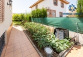 Chalet independiente con terreno en venta en la España, Huétor Vega, ref: TR263959 foto