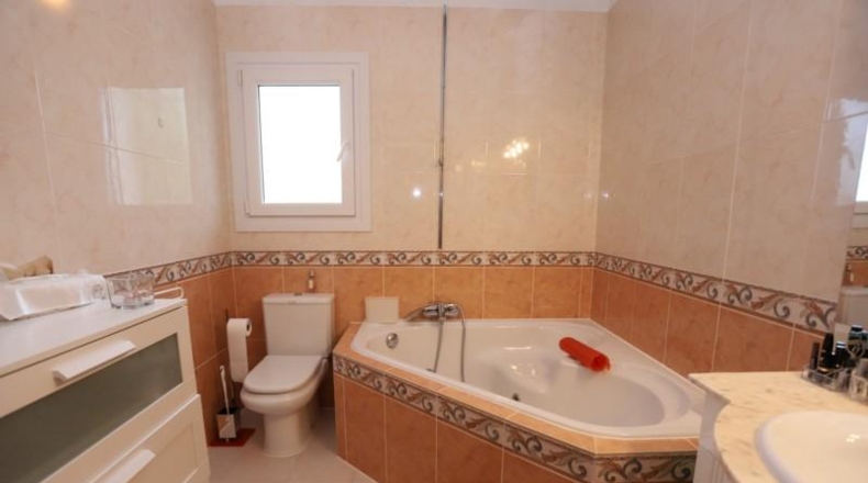 Alicante - Tormos - 1600m2