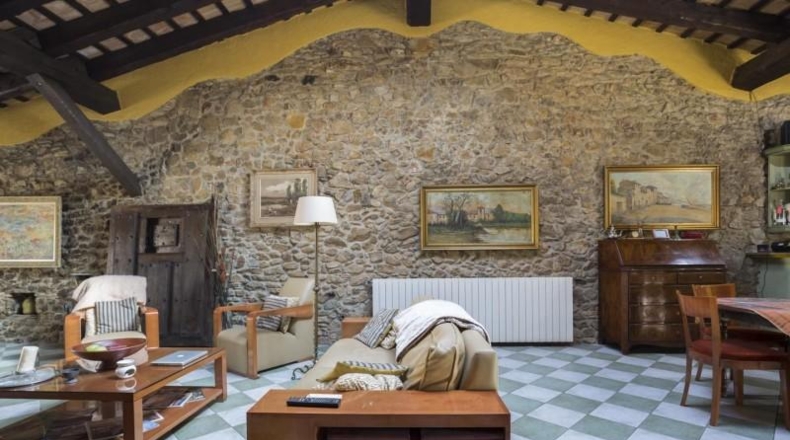 Gerona - Marzà - 189m2