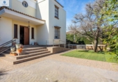Chalet independiente con terreno en venta en la España, Mairena del Alcor, ref: TR157806 foto