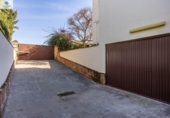 Chalet independiente con terreno en venta en la España, Mairena del Alcor, ref: TR157806 foto