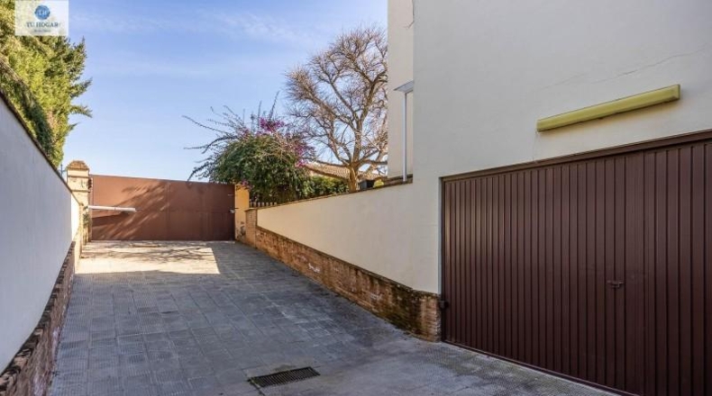 Sevilla - Mairena del Alcor - 1000m2