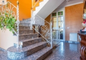 Chalet independiente con terreno en venta en la España, Mairena del Alcor, ref: TR157806 foto