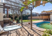 Chalet independiente con terreno en venta en la España, Mairena del Alcor, ref: TR157806 foto