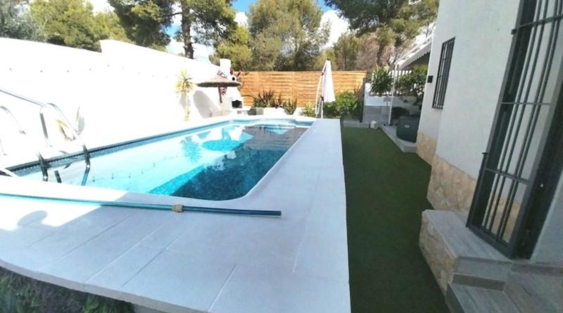 Alicante - La Nucía - 790m2