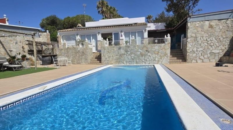 Cádiz - Chiclana de la Frontera - 8000m2