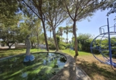 Отдельно стоящий дом с участком на продажу в городе Chiclana de la Frontera Фото
