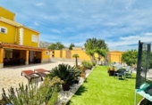 Chalet independiente con terreno en venta en la España, Orihuela, ref: TR147011 foto