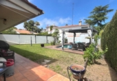 Chalet independiente con terreno en venta en la España, Calafell, ref: TR375519 foto
