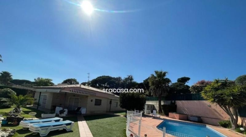 Gerona - Platja d'Aro - 1019m2