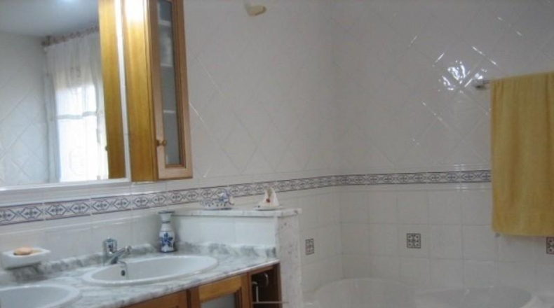 Leon - Camponaraya - 2800m2