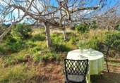 Отдельно стоящий дом с участком на продажу в городе el Vendrell Фото
