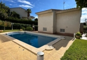 Chalet independiente con terreno en venta en la España, Calafell, ref: TR175429 foto