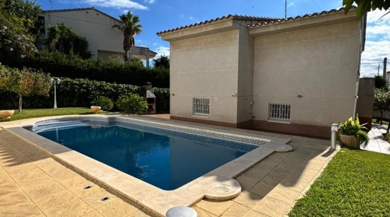 Tarragona - Calafell - 618m2